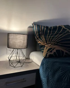 Lampa stołowa MARONI Metal Czarny