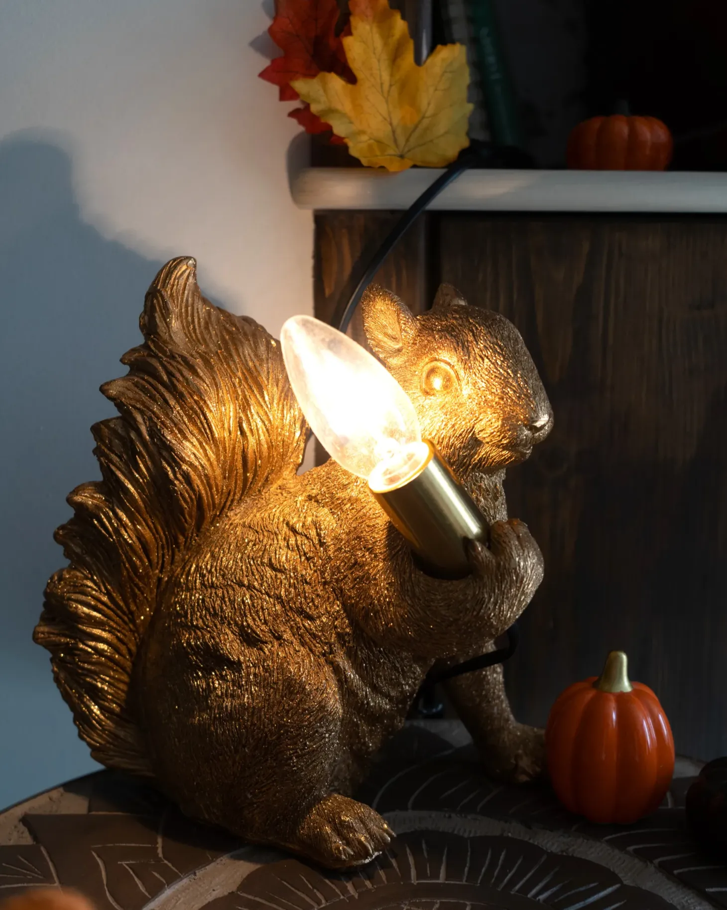 Lampa stołowa Wiewiórka PINOLI Złoty