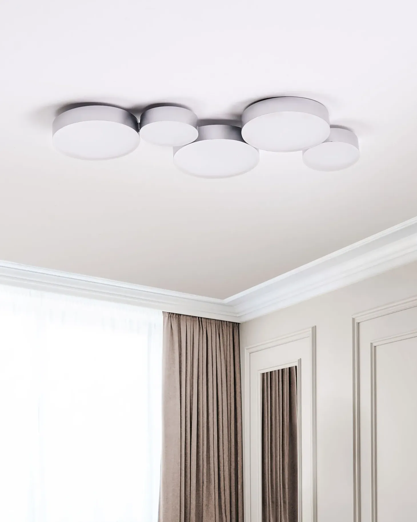 Lampa sufitowa LED LUGA Metal Srebrny