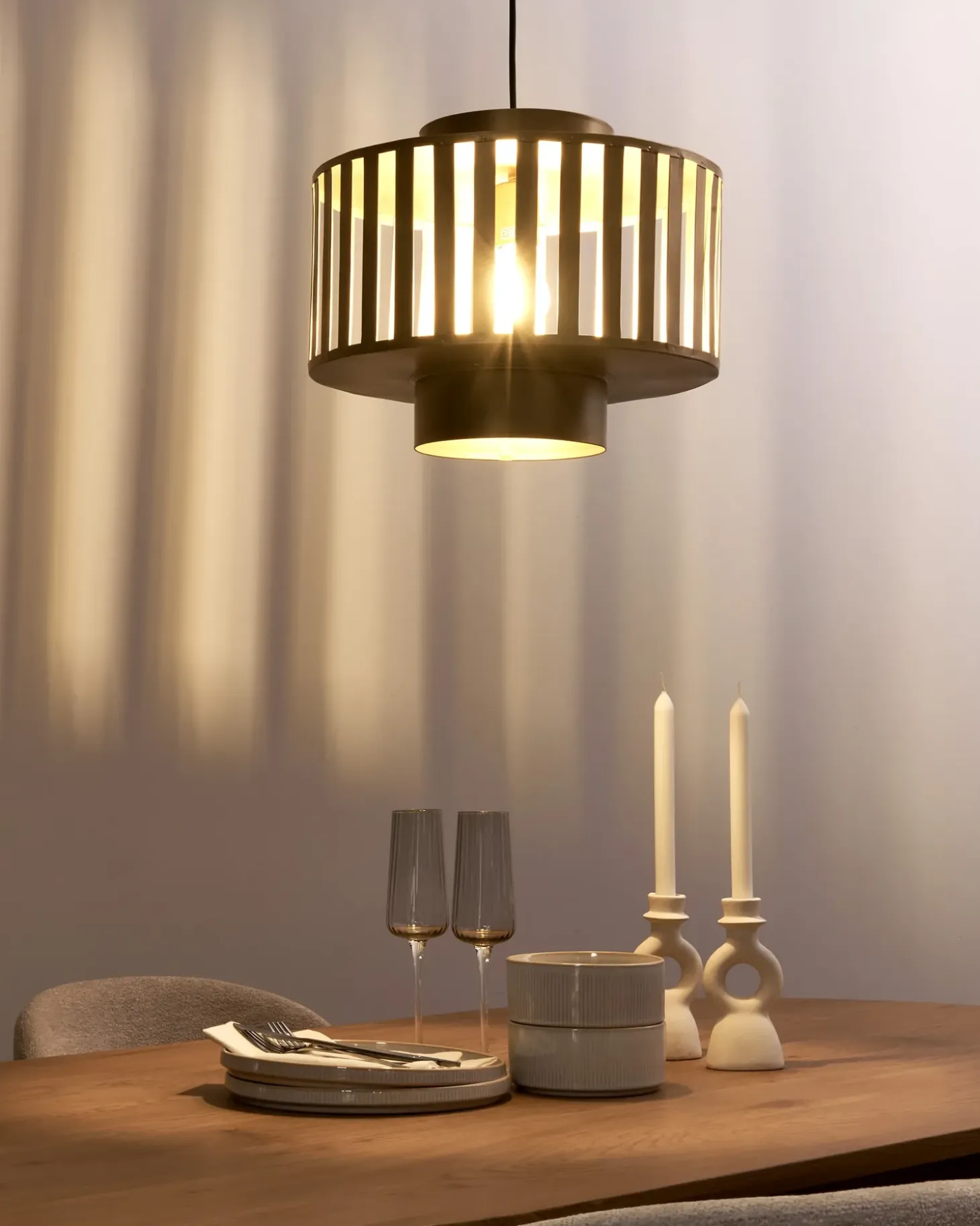Lampa wisząca HUGLI Metal Wszystkie Lampy|Lampy Wiszące