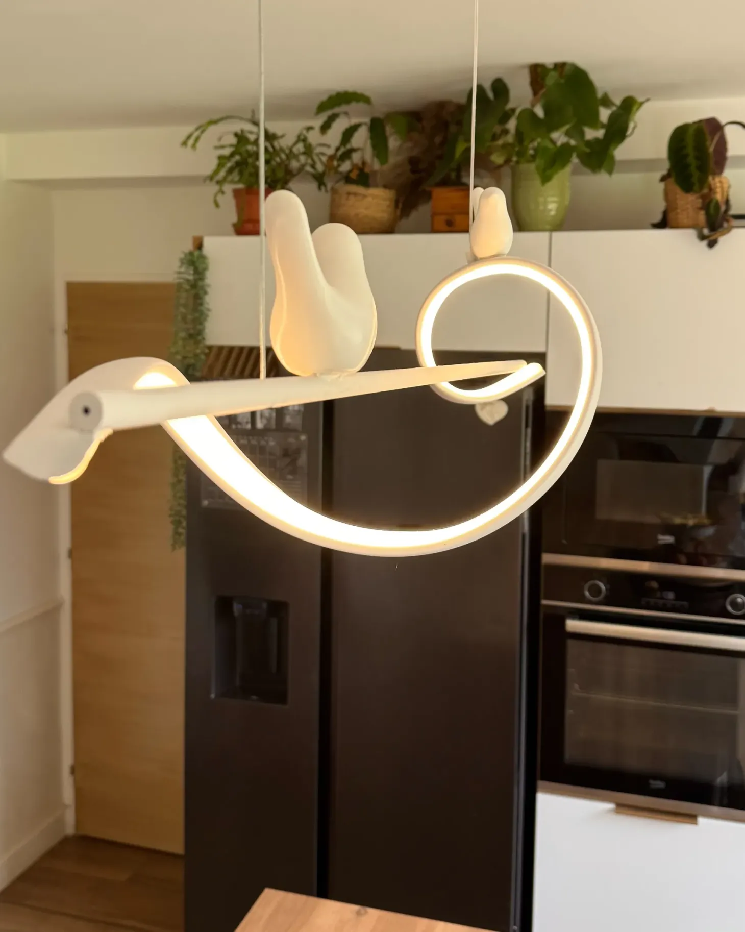 Lampa wisząca LED KHUTTI Z pilotem Ze ściemniaczem Metal Biały