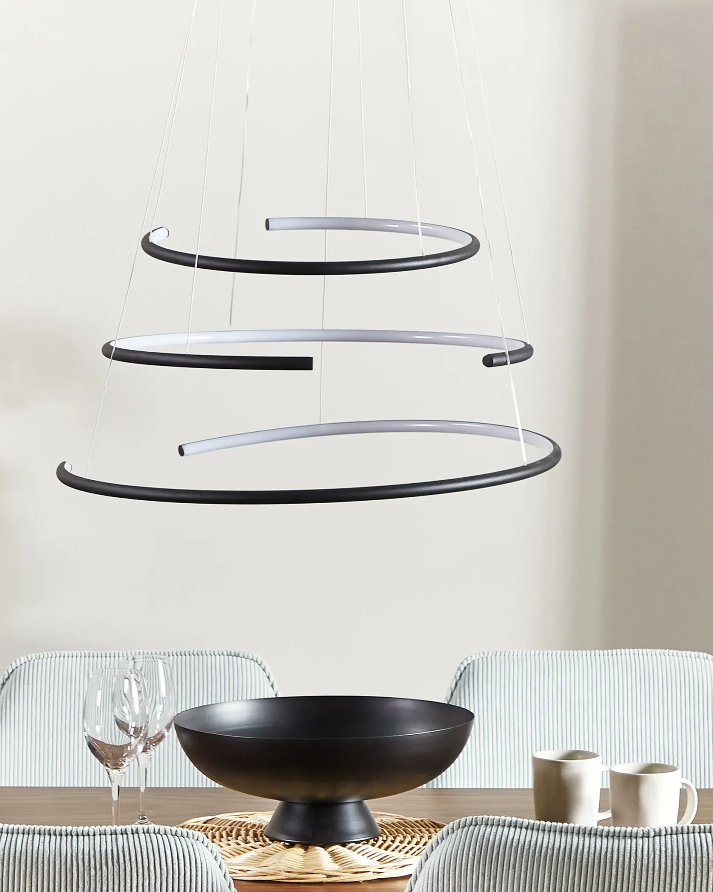 Lampa wisząca LED MAYU Metal Czarny