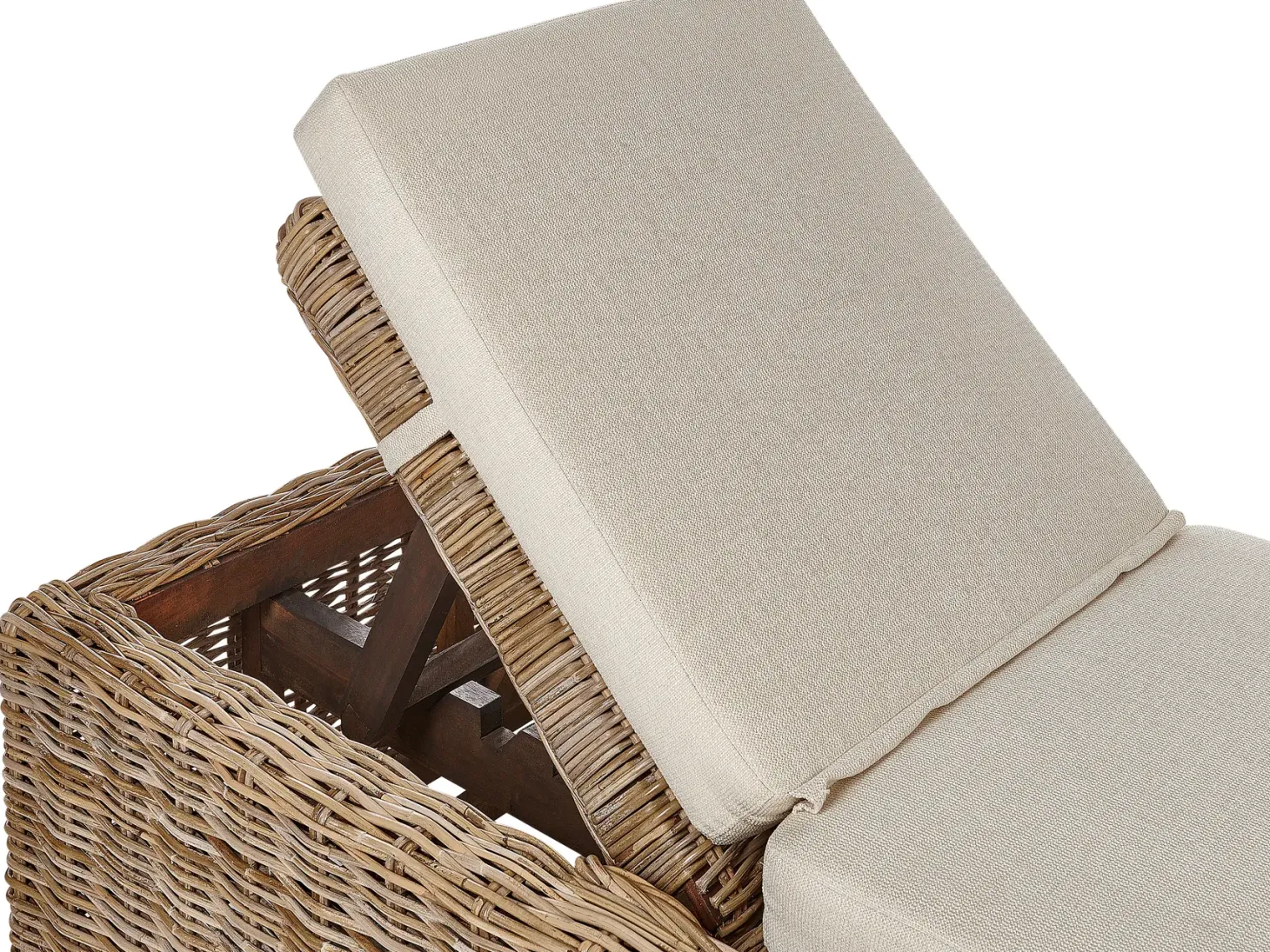 Leżak ogrodowy z poduszką PALESE Rozkładany Rattan Naturalny