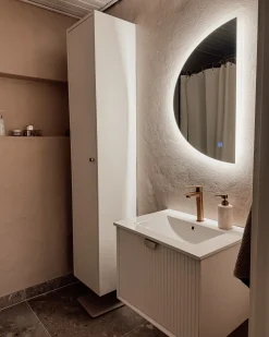Lustro łazienkowe LED BEZONS 49 cm 80 cm Srebrny