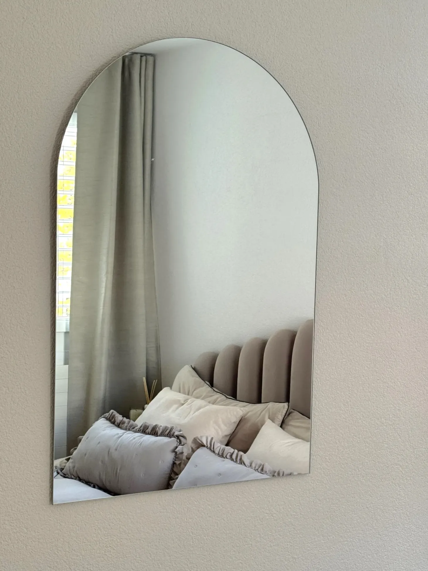 Lustro ścienne ANNECY 50 cm 75 cm Srebrny