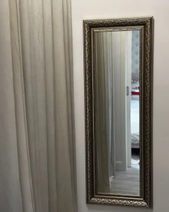Lustro ścienne ASPEN 51 cm 141 cm Złoty