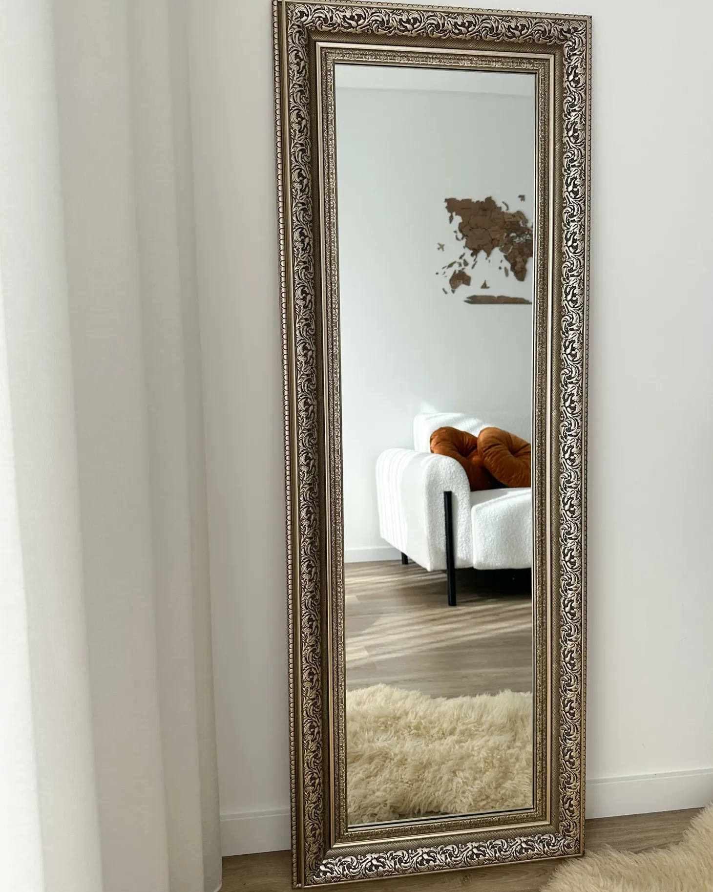 Lustro ścienne ASPEN 51 cm 141 cm Złoty