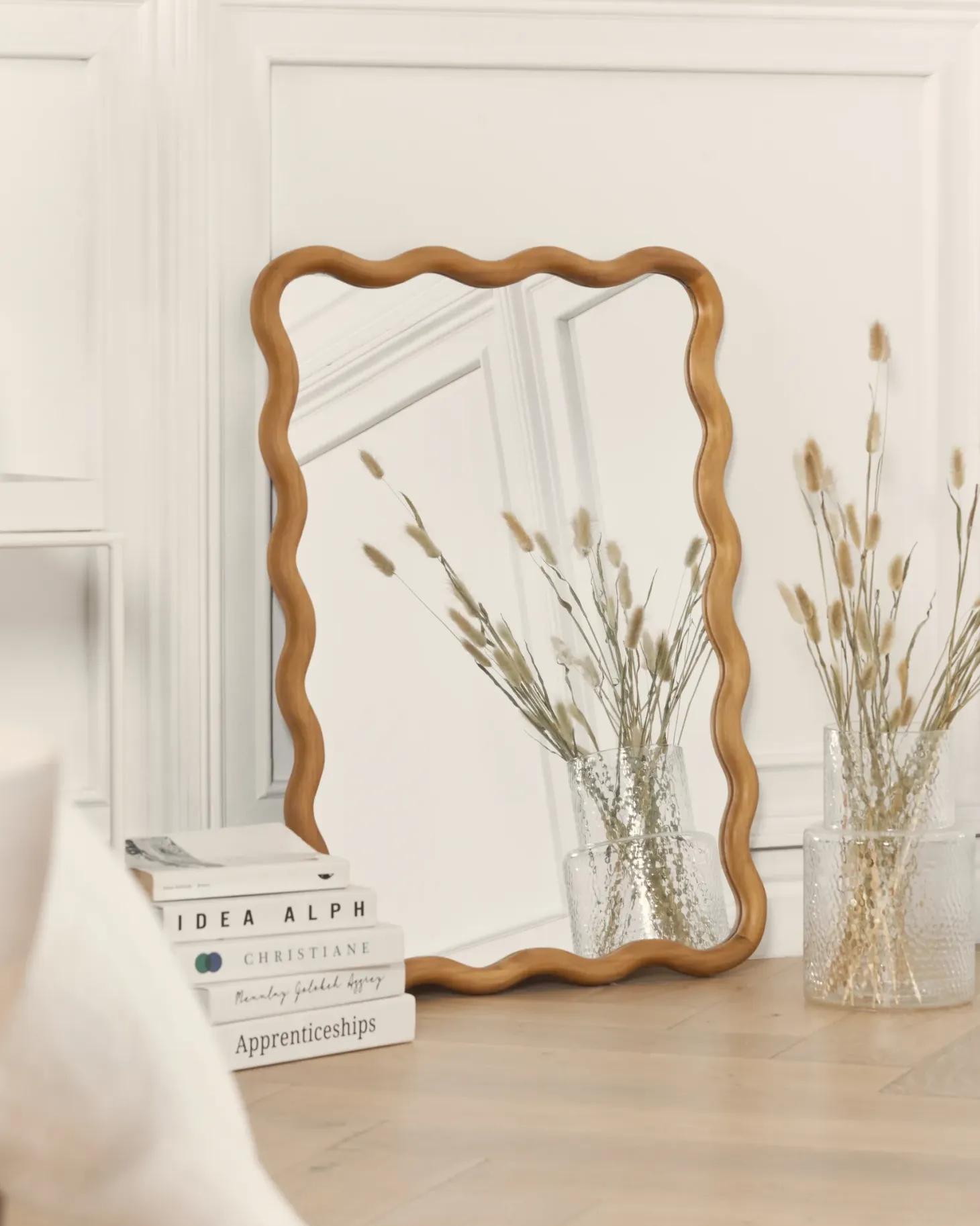 Lustro ścienne BEFFES 50 cm 72 cm Drewno sosnowe Naturalny