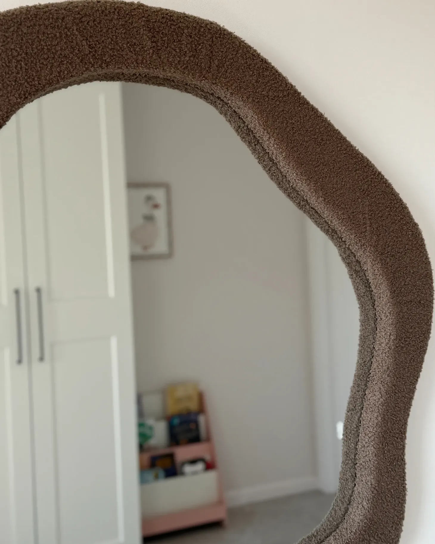 Lustro ścienne BLISMES 79 cm 80 cm Boucle Brązowy