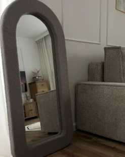 Lustro ścienne CERVON 60 cm 120 cm Boucle Beżowoszary