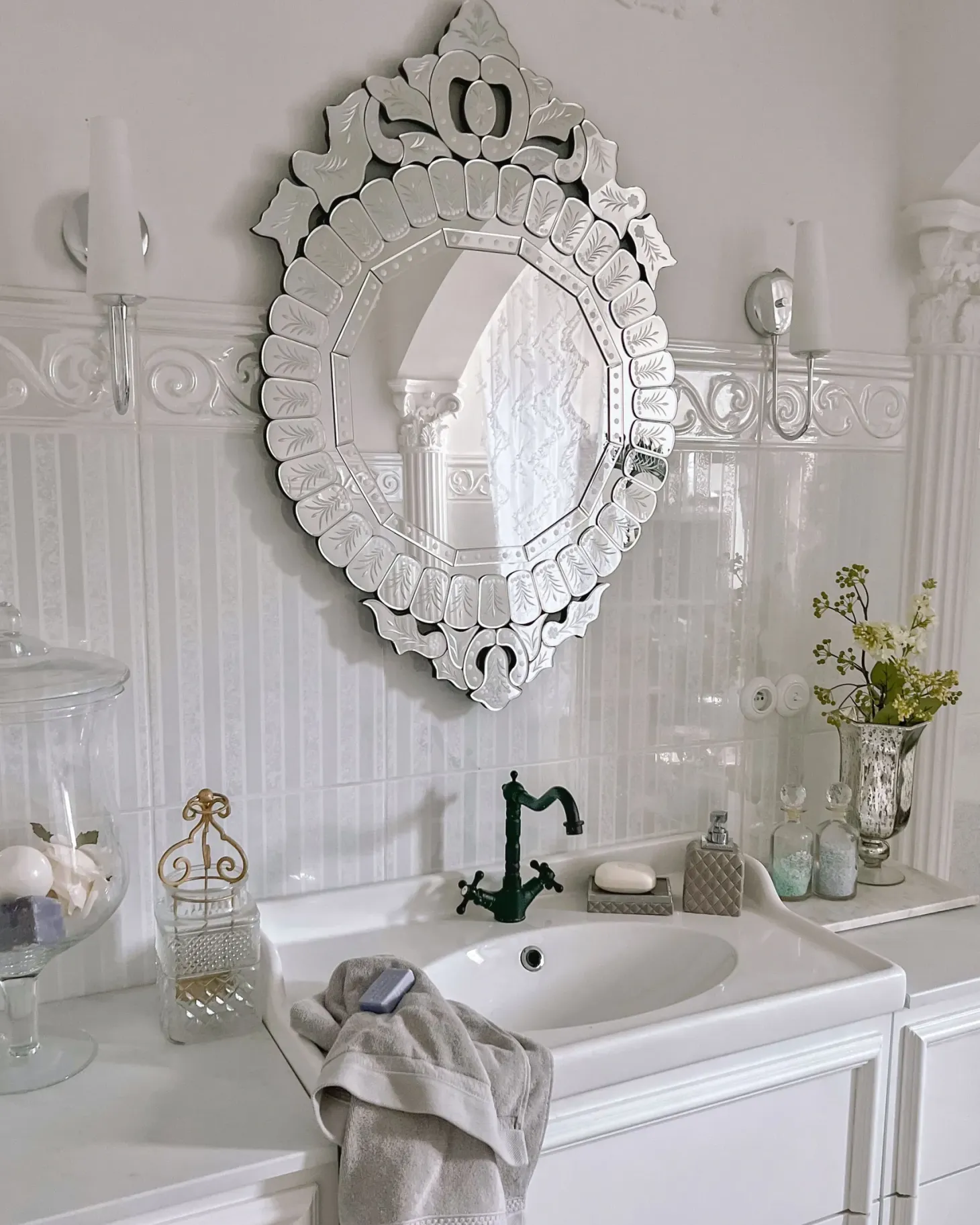 Lustro ścienne CRAON 67 cm 100 cm Srebrny