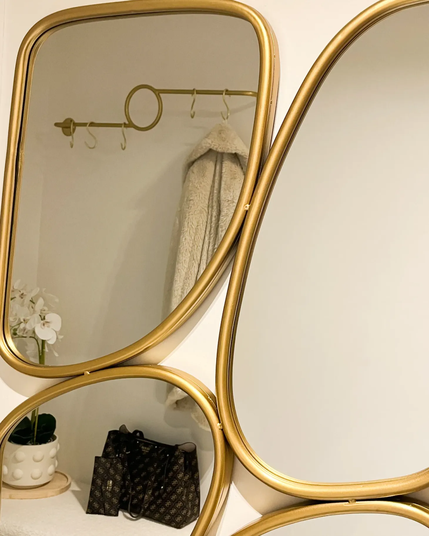Lustro ścienne DIANCEY 70 cm 100 cm Metal Złoty