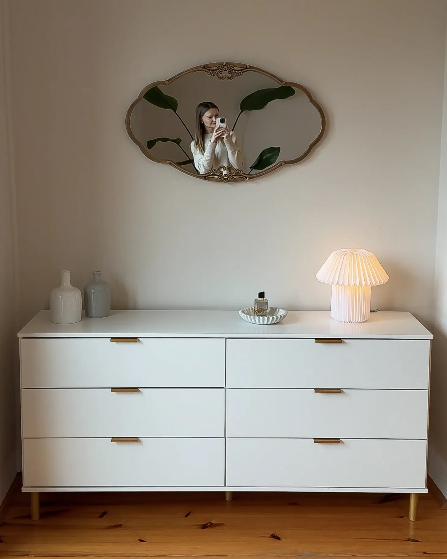 Lustro ścienne EPANNES 49 cm 84 cm Złoty