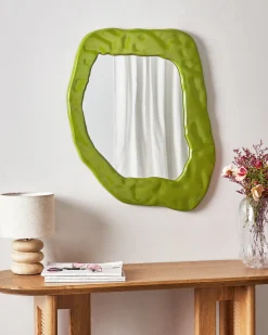 Lustro ścienne MARTYRE 57 cm 74 cm Zielony