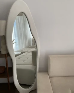 Lustro ścienne REIGNY 57 cm 160 cm Welur Biały