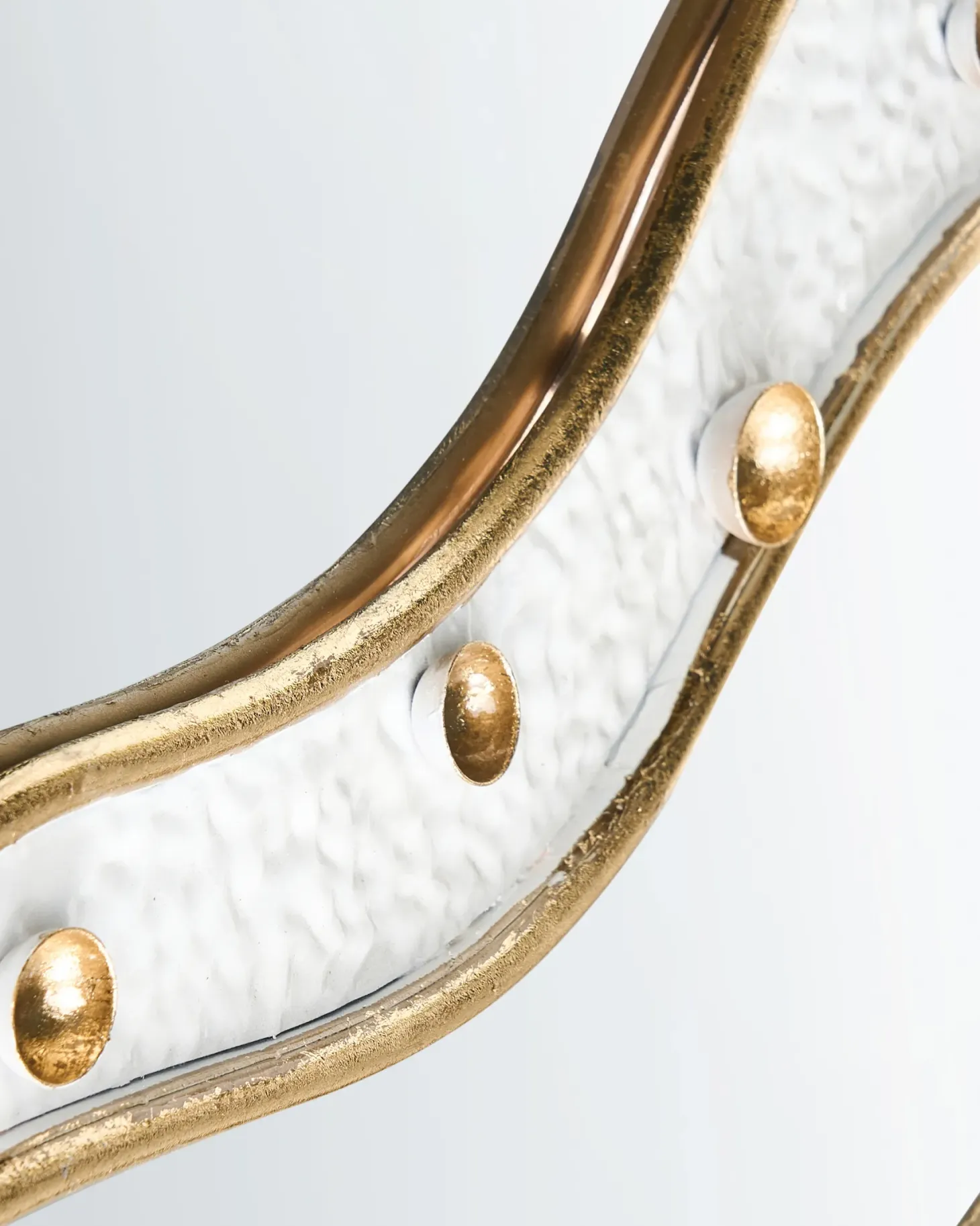 Lustro ścienne TAWLEY 45 cm 76 cm Metal Złoty