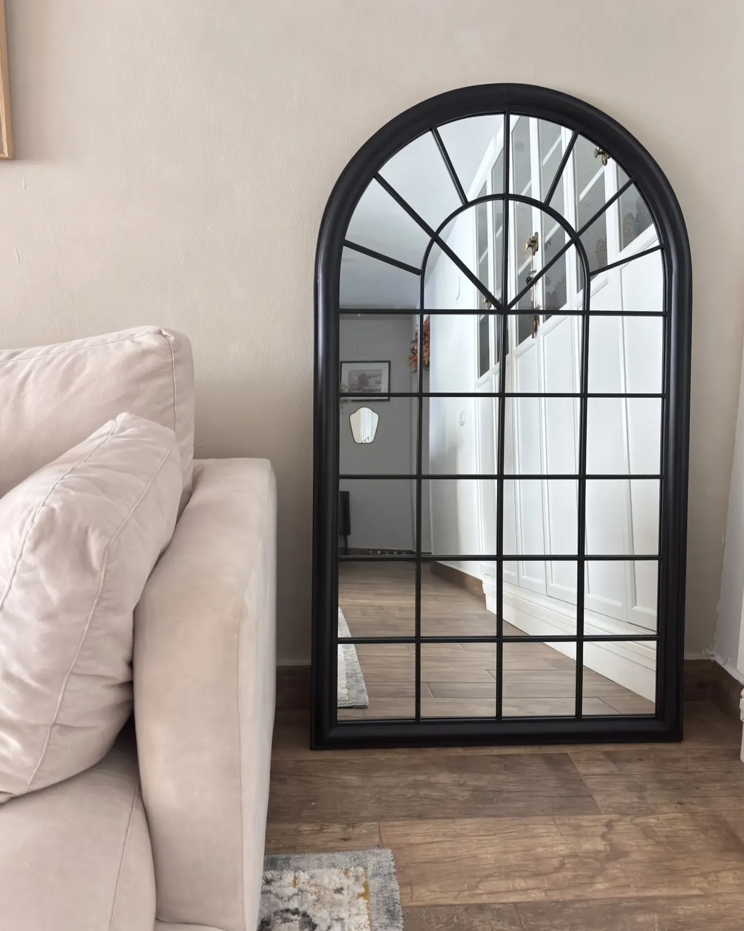 Lustro ścienne TREVOL 77 cm 130 cm Metal Czarny