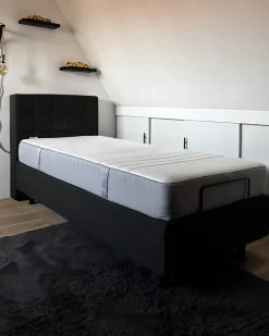 Outlet Materac termoelastyczny WHISPER H2/3 średnio twardy 90 x 200 cm Dzieci Materace Dziecięce|Materace Dziecięce