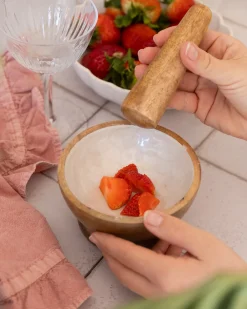 Moździerz z tłuczkiem QENA Drewno mango Brązowy/ biały