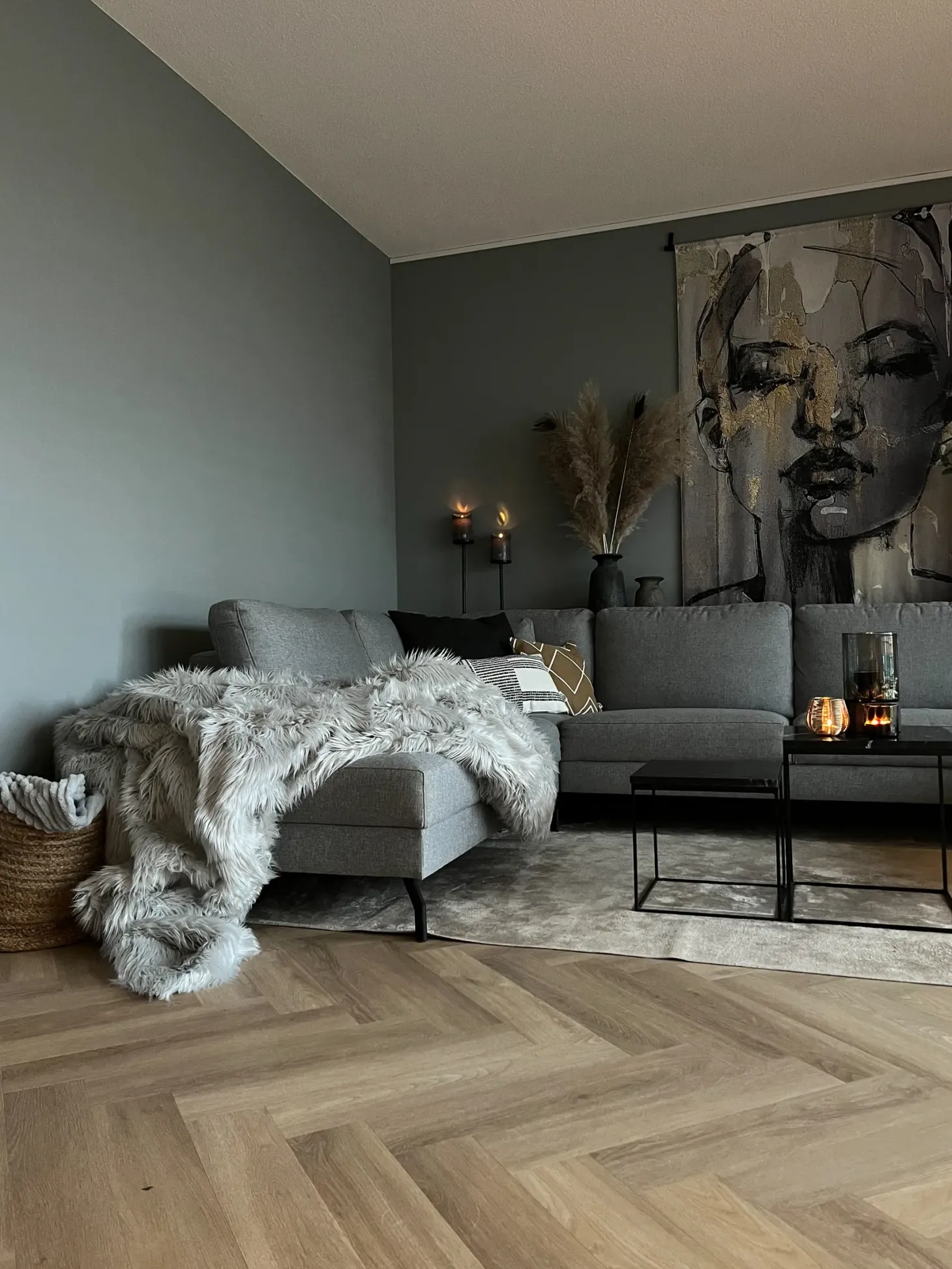 Narzuta na łóżko DELICE 200 x 220 cm Jasnoszary