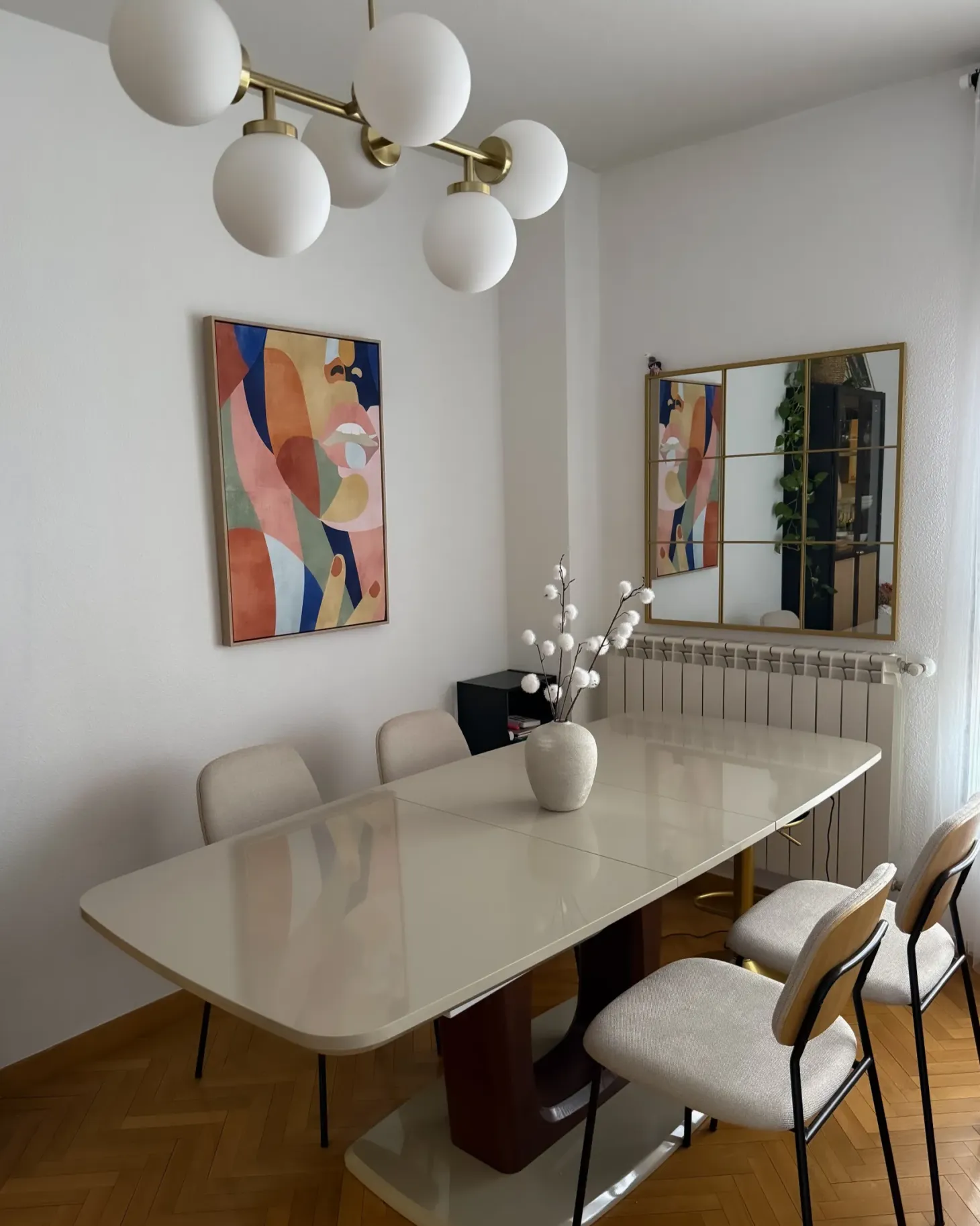 Obraz na płótnie BITETTO Motyw kobiecy 63 x 99 cm Kolorowy