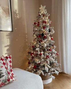 Ośnieżona sztuczna choinka świąteczna LED TATLOW 210 cm Zielony