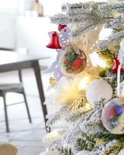 Ośnieżona sztuczna choinka świąteczna LED MIETTE 180 cm Biały