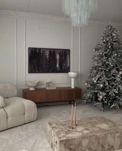 Ośnieżona sztuczna choinka świąteczna BASSIE 240 cm Biały