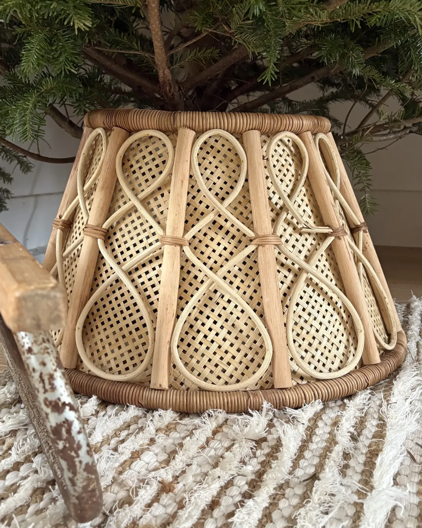 Osłonka pod choinkę AVENT Rattan Naturalny 50 cm