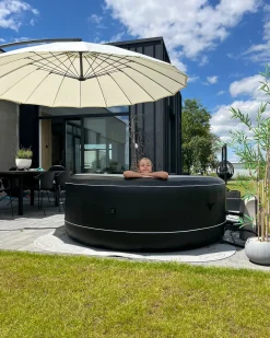 Parasol ogrodowy na wysięgniku 268 cm CALABRIA II Jasnobeżowy