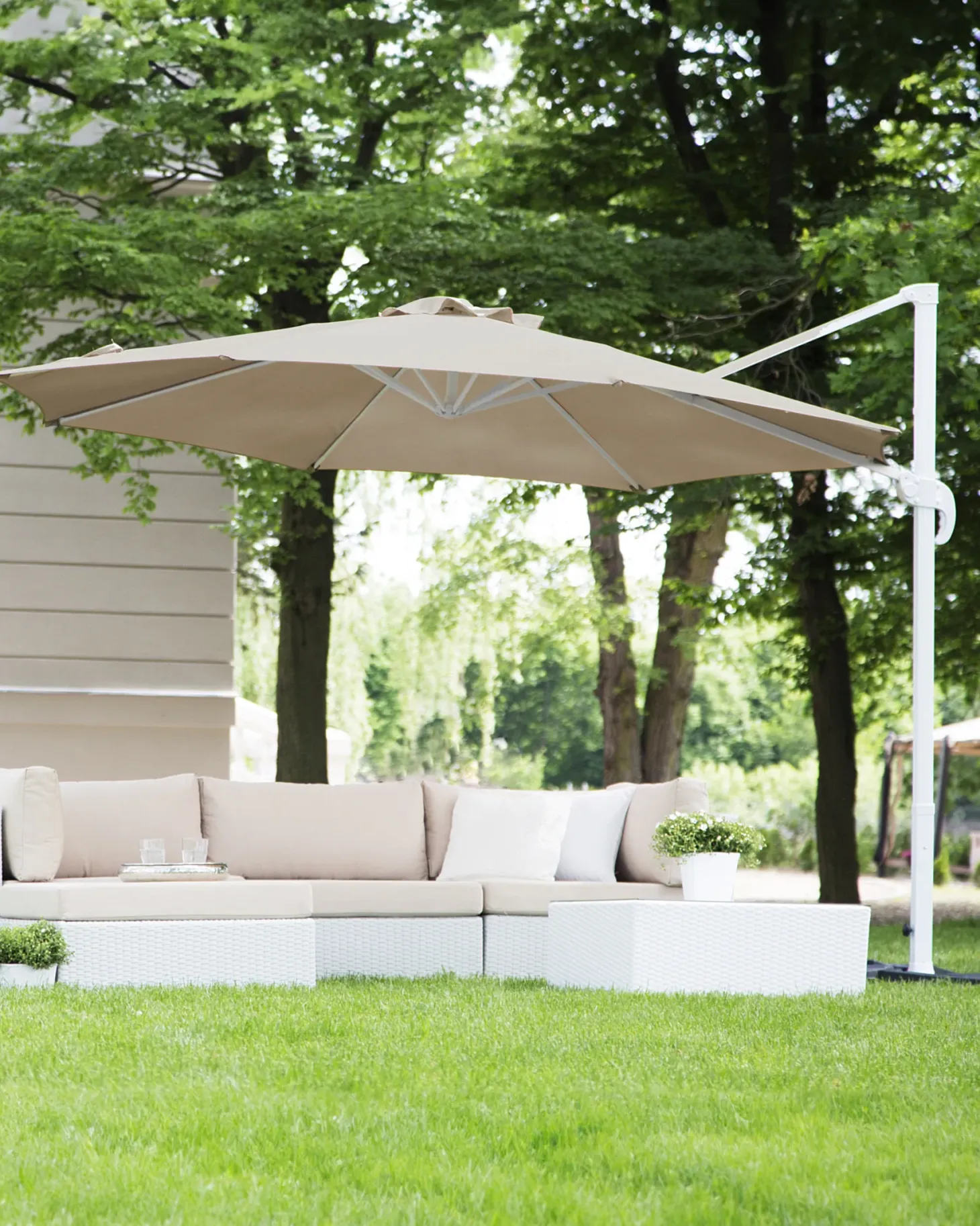 Parasol ogrodowy na wysięgniku 300 cm SAVONA Piaskowy Beżowy