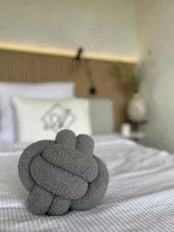 Poduszka dekoracyjna MALNI Boucle 19 x 19 cm Szary Jednolity