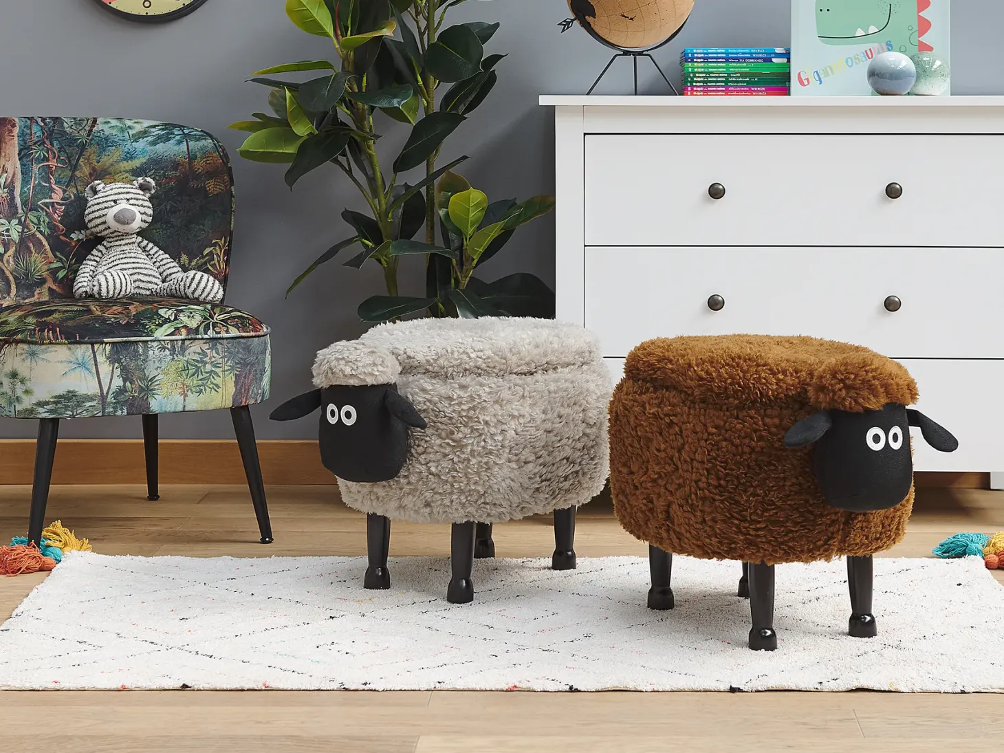 Pufa zwierzak ze schowkiem SHEEP Brązowy Baranek
