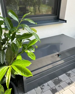 Skrzynia ogrodowa CEBROSA 132 cm 62 cm Szary