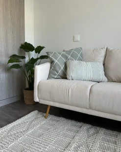 Sofa dla 2 osób MAURA Jasnobeżowy Sofy Tapicerowane|Sofy Dwuosobowe