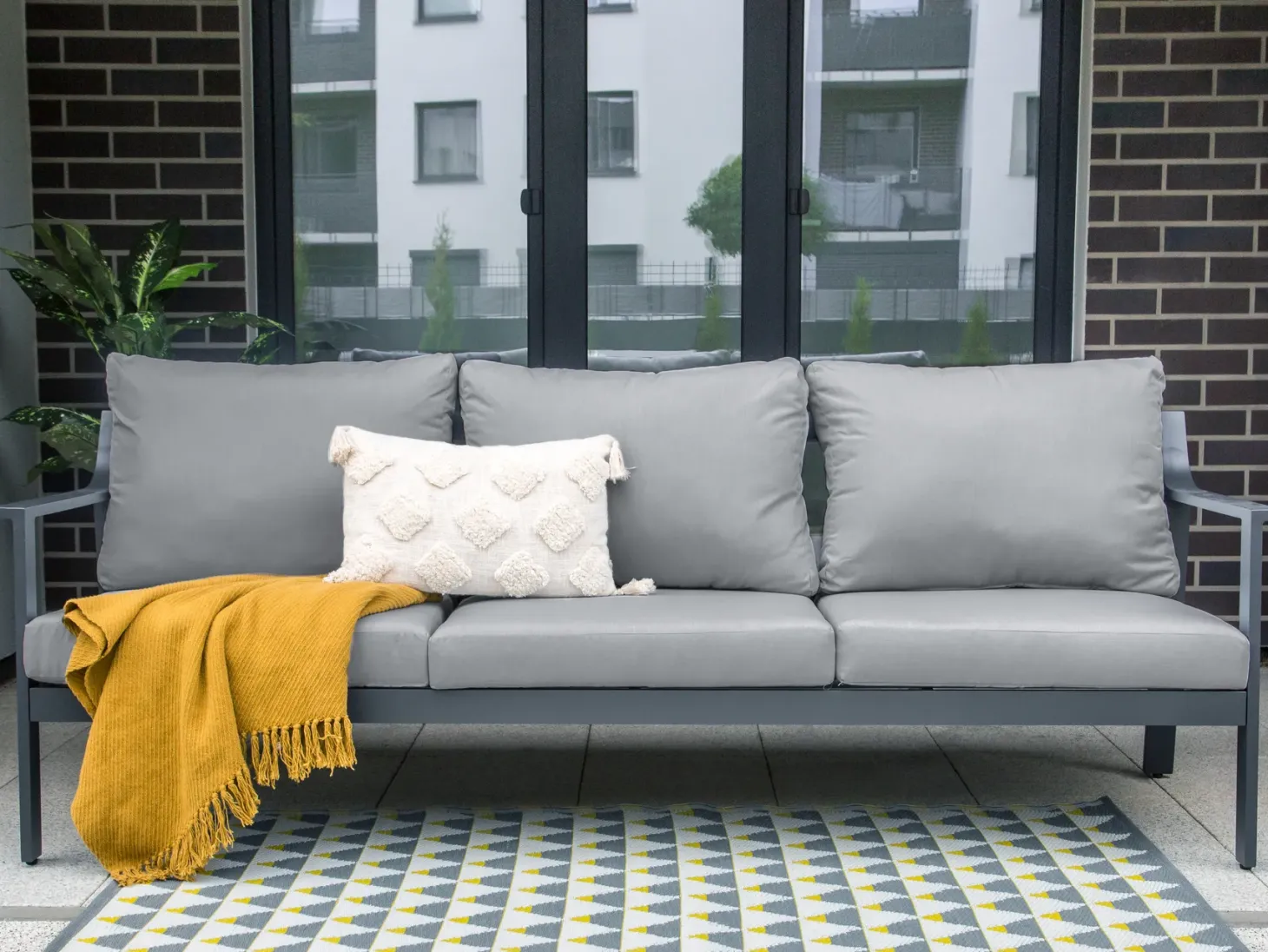 Sofa ogrodowa dla 3 osób KIATO Metal Ciemnoszary