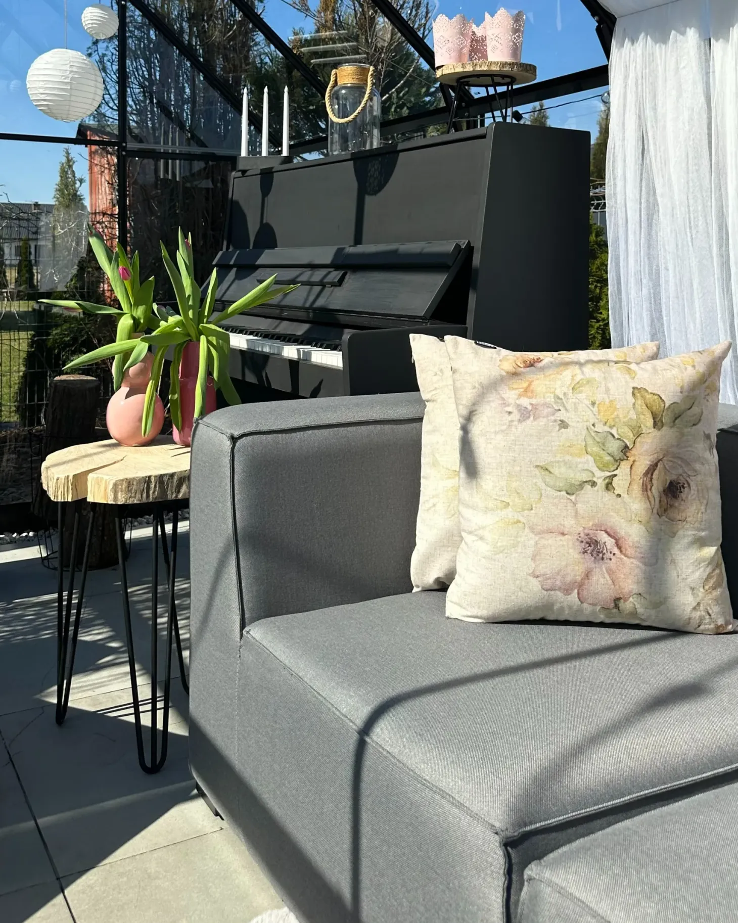 Sofa ogrodowa z otomaną dla 4 osób AREZZO Szary Modułowy