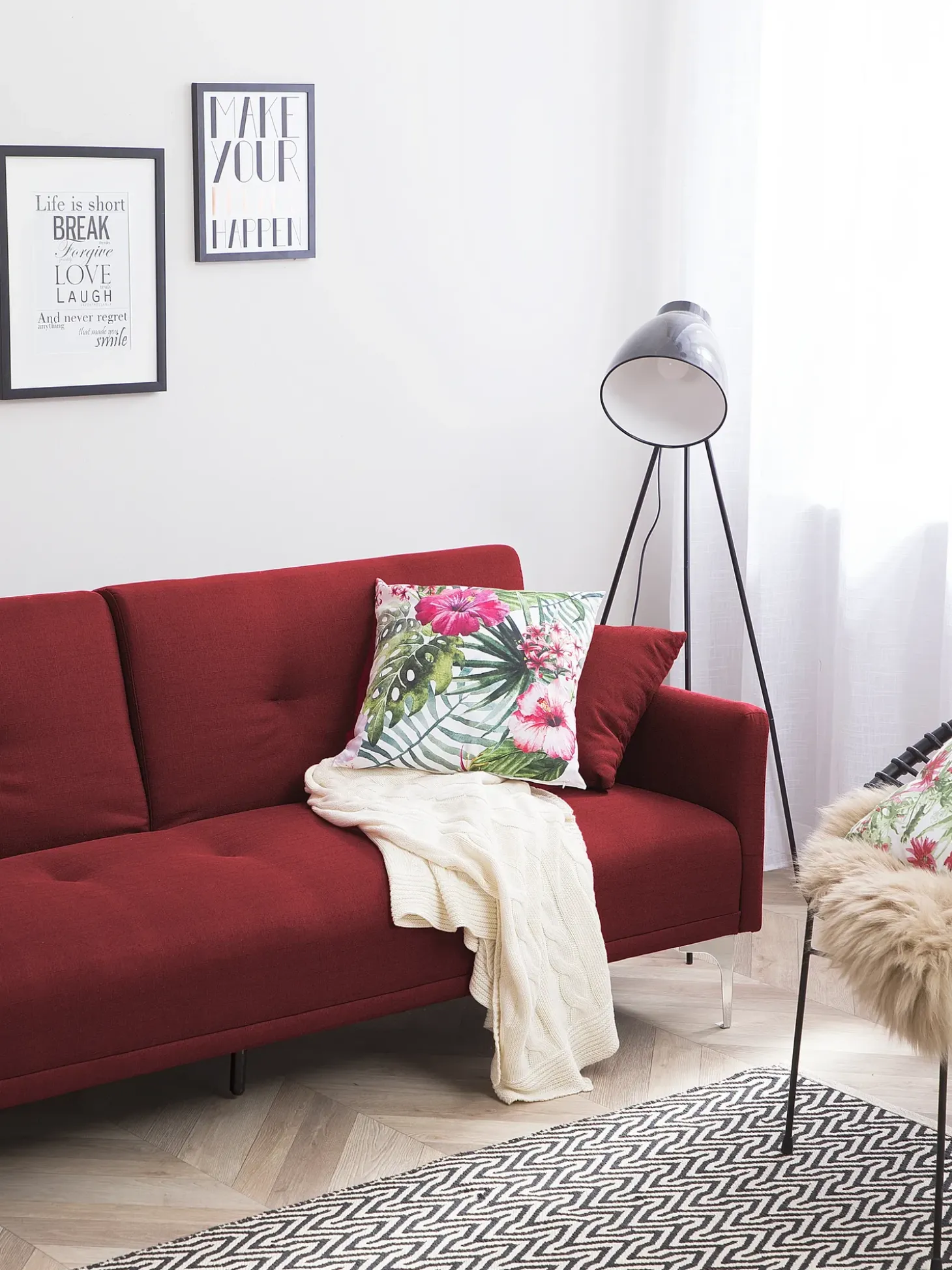 Sofa rozkładana dla 3 osób LUCAN Bordowy