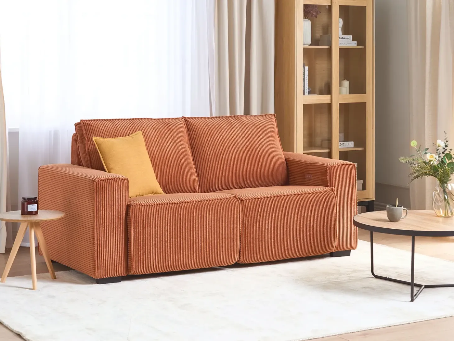 Discount Sofa z elektryczną funkcją relaksu dla 2 osób NUKARI Sztruks Pomarańczowy Sofy Tapicerowane|Sofy Dwuosobowe