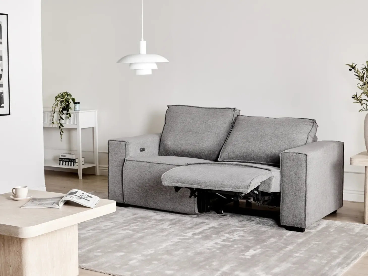 New Sofa z elektryczną funkcją relaksu dla 2 osób NUKARI Szary Sofy Tapicerowane|Sofy Dwuosobowe