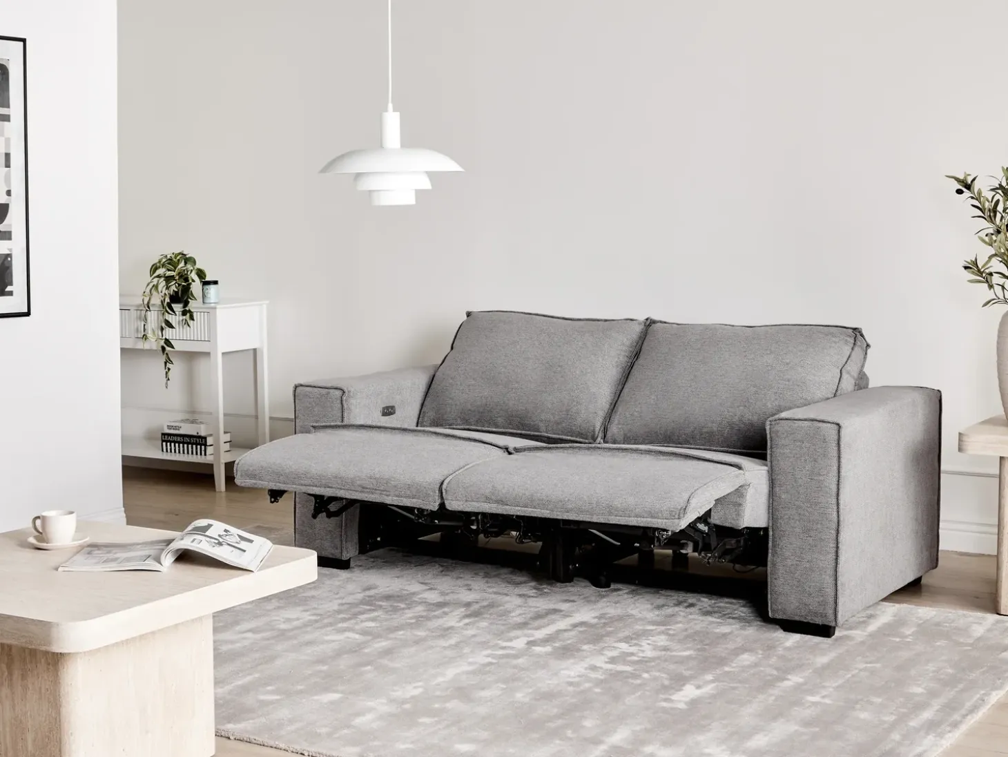 New Sofa z elektryczną funkcją relaksu dla 2 osób NUKARI Szary Sofy Tapicerowane|Sofy Dwuosobowe