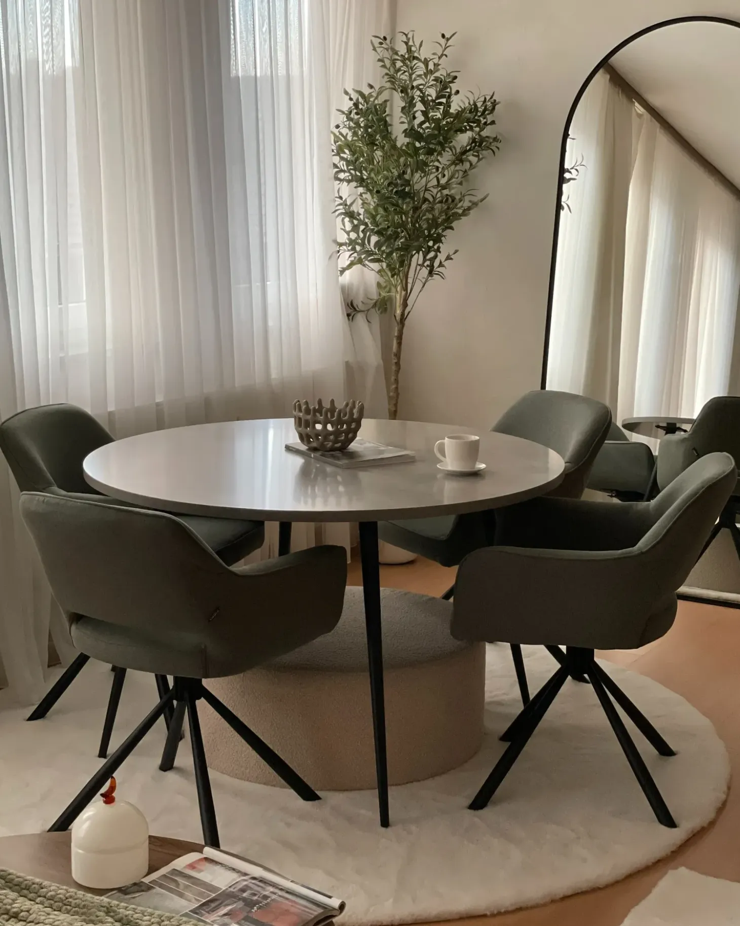 Hot Stół do jadalni ODEON Szary efekt betonu 120 cm 120 cm Stoły Do Jadalni|Wszystkie Stoły