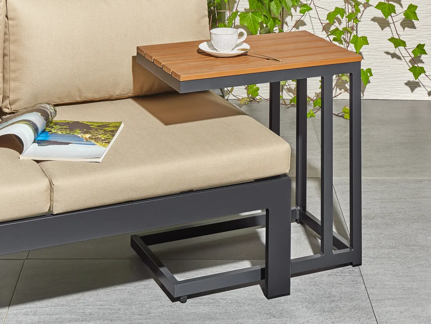 Stolik ogrodowy MESSINA 60 cm 35 cm Czarny