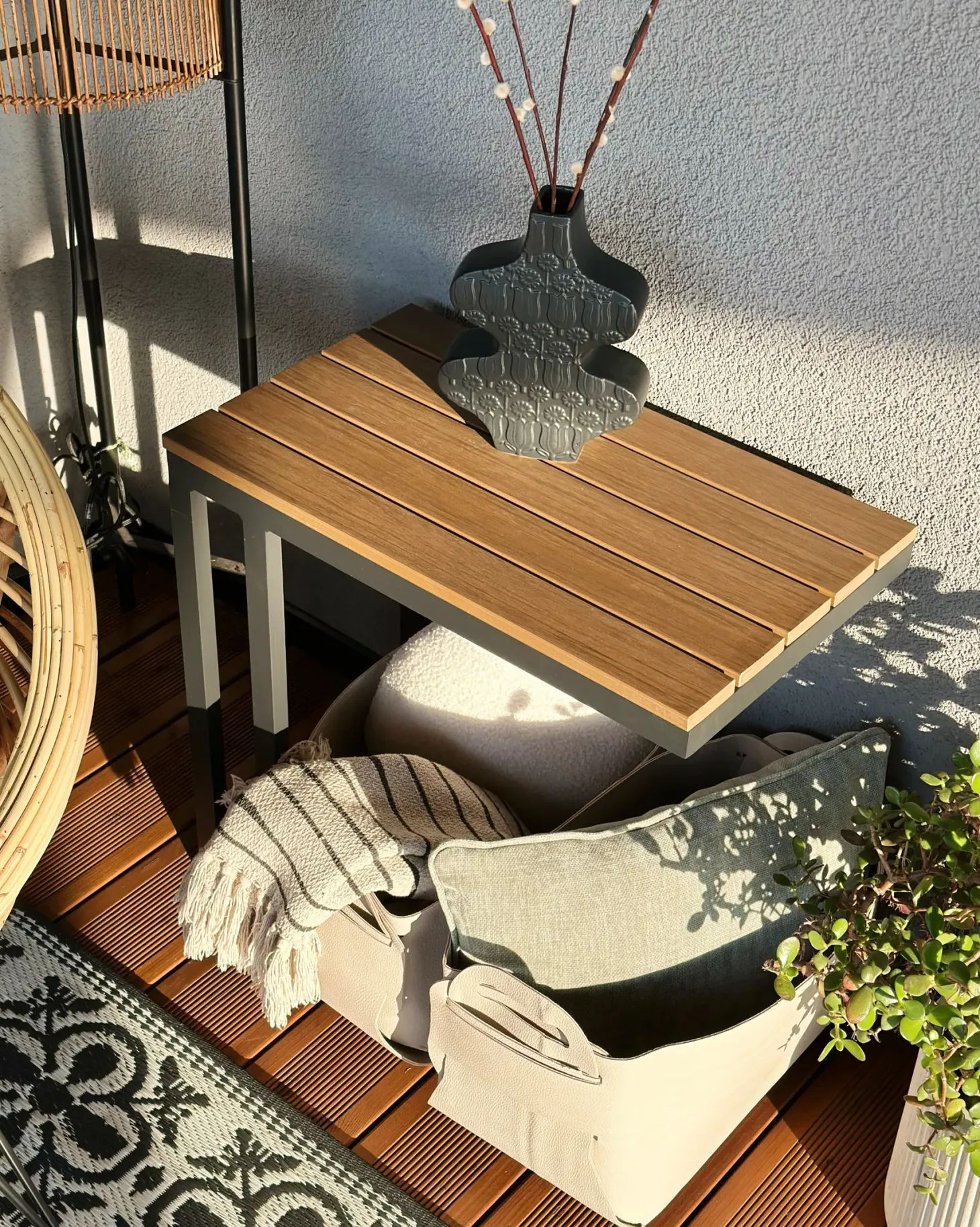 Stolik ogrodowy MESSINA 60 cm 35 cm Czarny