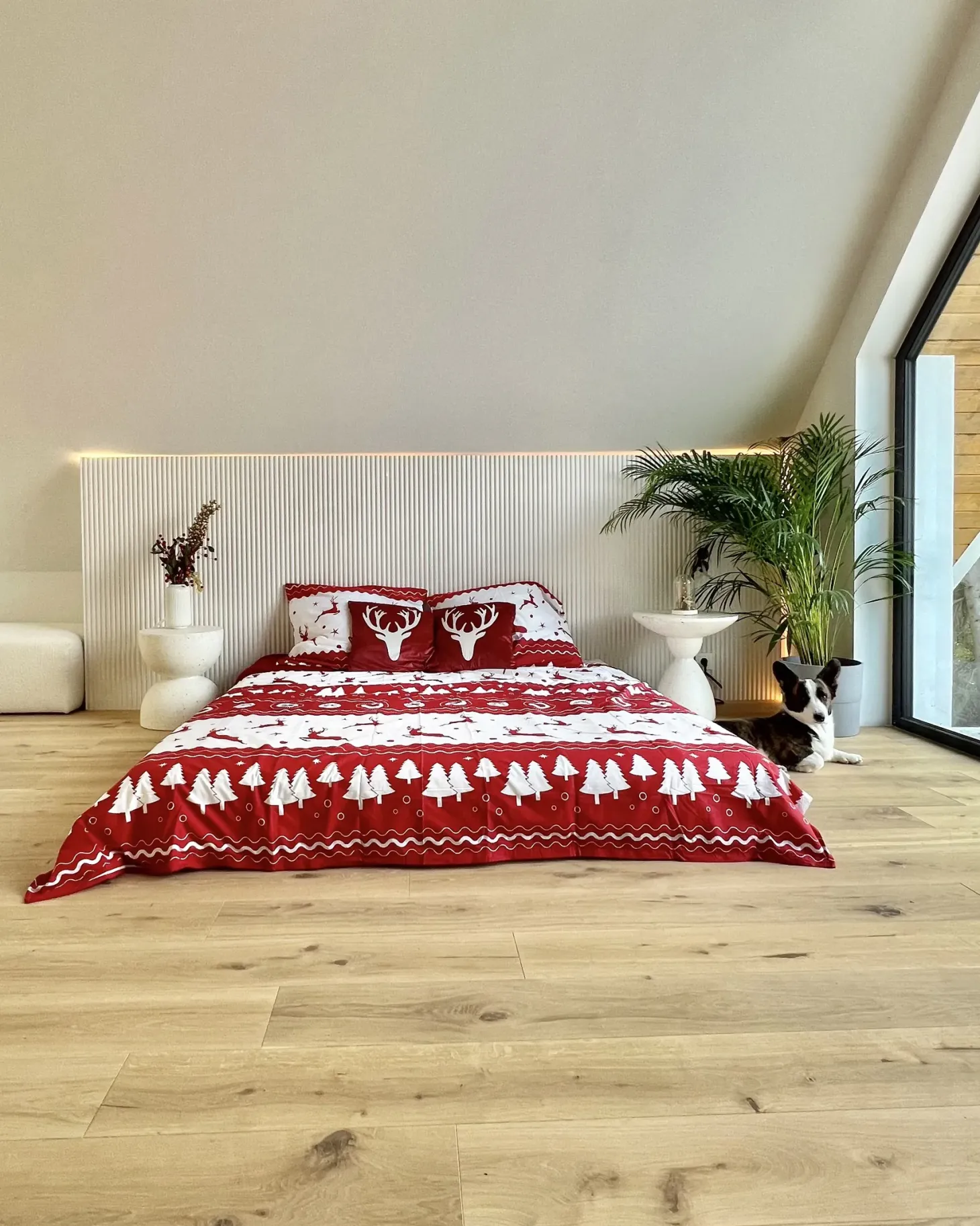 Stolik pomocniczy CAFFI 50 cm 50 cm Efekt lastryko Złamana biel