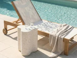 Stolik pomocniczy TELLARO 32 cm 37 cm Efekt lastryko Złamana biel