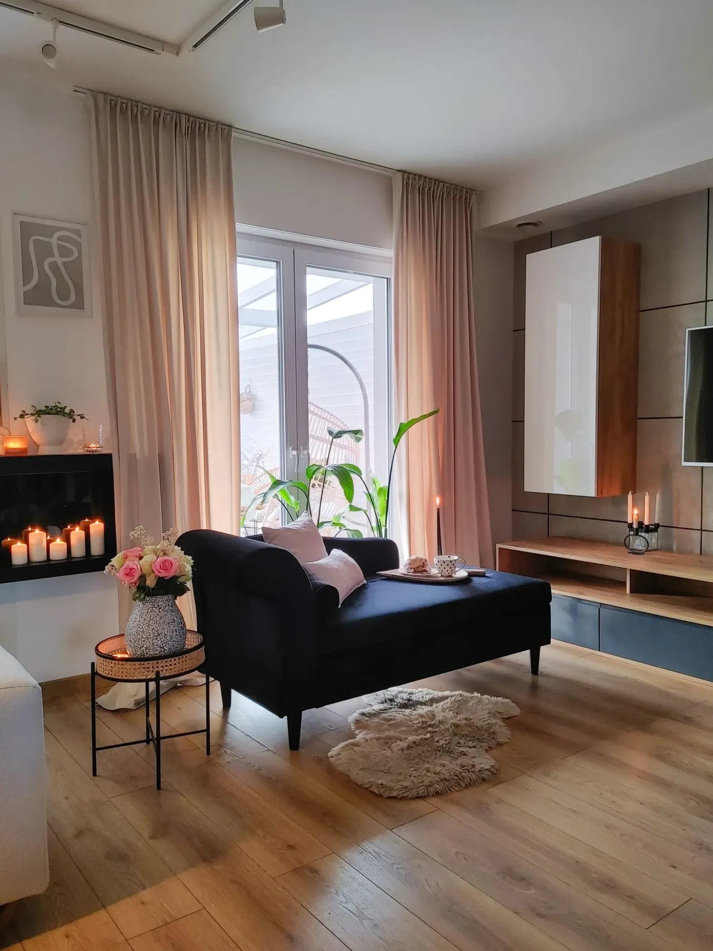 Discount Stolik pomocniczy VIENNA Czarny Wszystkie Stoły|Wszystkie Stoły