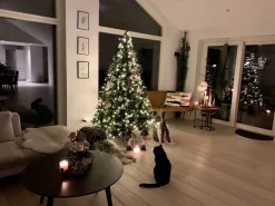 Sztuczna choinka świąteczna LED PALOMAR 180 cm Ciemnozielony