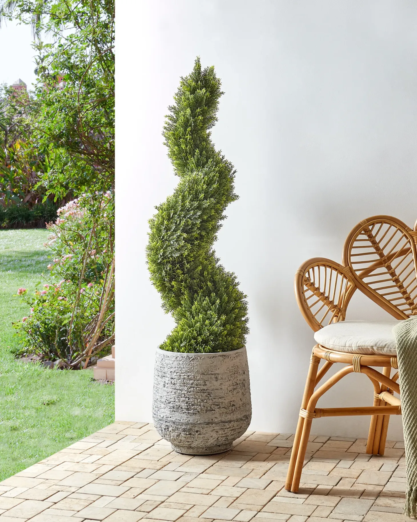 Sztuczna roślina CYPRESS SPIRAL TREE 126 cm Zielony