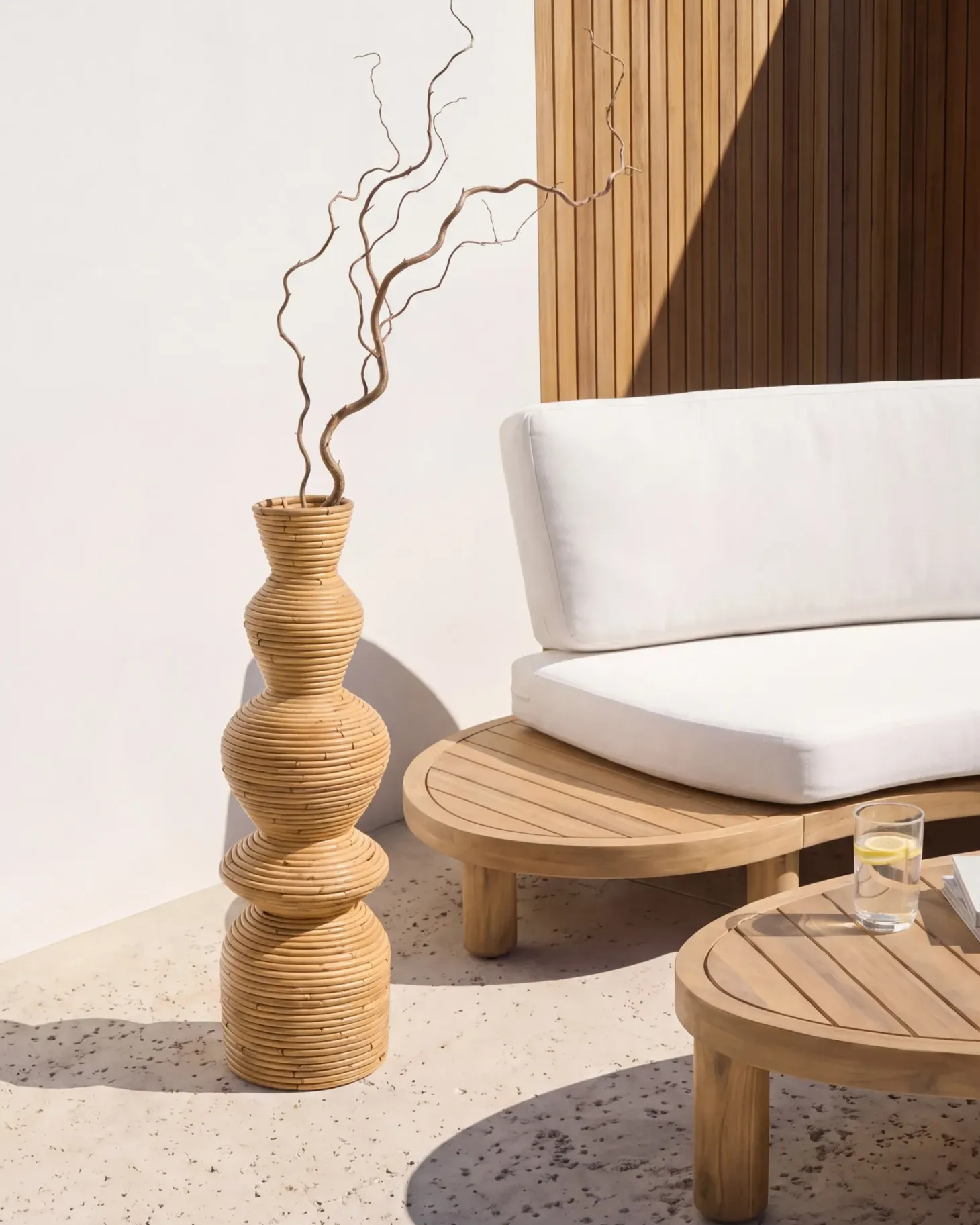 Wazon dekoracyjny NUORO Rattan 70 cm Naturalny